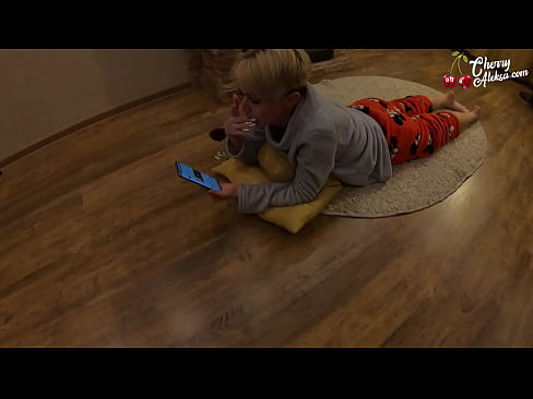 ❤️ بلوند دیوانه مکیدن دیک بزرگ در حال مکیدن و جهش بر روی آن - سکس مقعدی ❤️ پورنو زیبا در fa.mysexgamer.ru ﹏